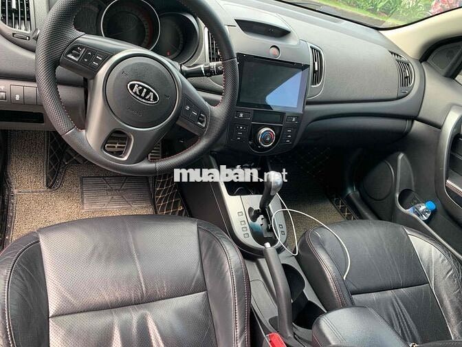 Kia Forte 2009 Koup 2.0 AT - 148 km