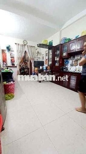 82m2 - Giá 9.7 tỷ - HXH Nguyễn Văn Quỳ ngay tiểu học Phú Thuận, Q7