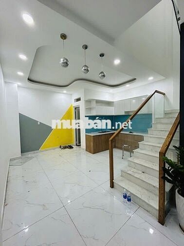 BÁN NHÀ PHỐ 2 TẦNG HUỲNH TẤN PHÁT - QUẬN 7 - NHÀ MỚI Ở NGAY - NỞ HẬU