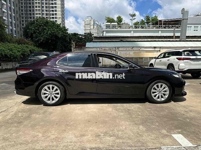 Toyota Camry 2019 2.0G - 5c tự động BH 1 năm