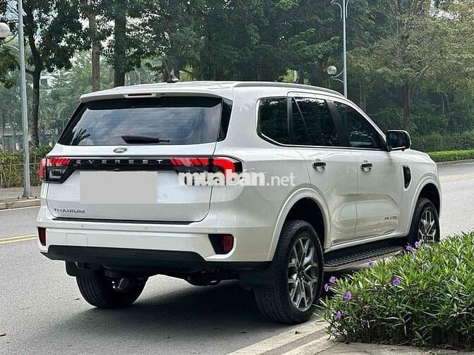 Ford Everest 2022 Titanium 2.0L AT 4x2 - 80000 km