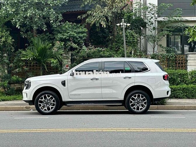 Ford Everest 2022 Titanium 2.0L AT 4x2 - 80000 km