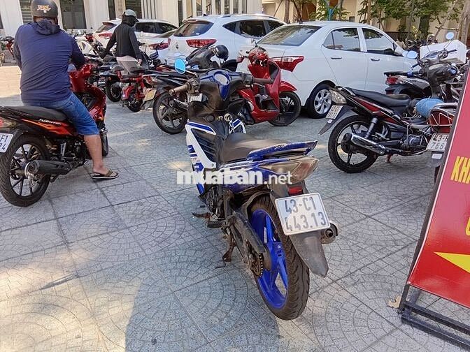 Cần đổi xe nên bán ko qua trung gian