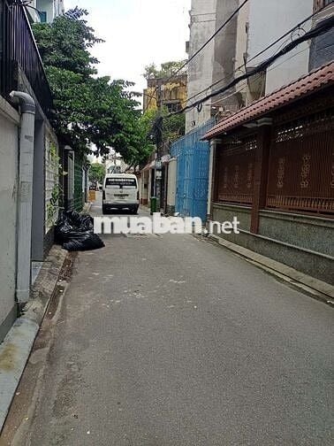 Nhà P2 Tân Bình khu Vip Sân Bay 8 Phòng Xe Hơi Thông
