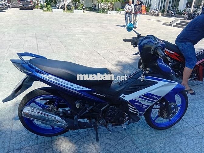 Cần đổi xe nên bán ko qua trung gian
