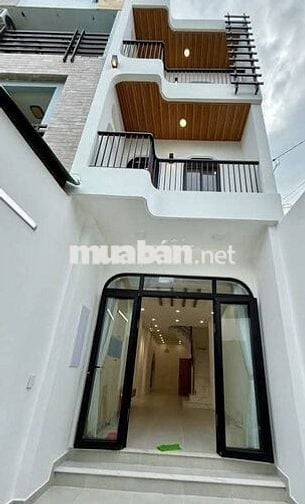 NHÀ ĐẸP MỚI XÂY, SÁT CHỢ TÂN HƯƠNG, HẺM XE HƠI NGUYỄN SÚY, 60M2, 3T.