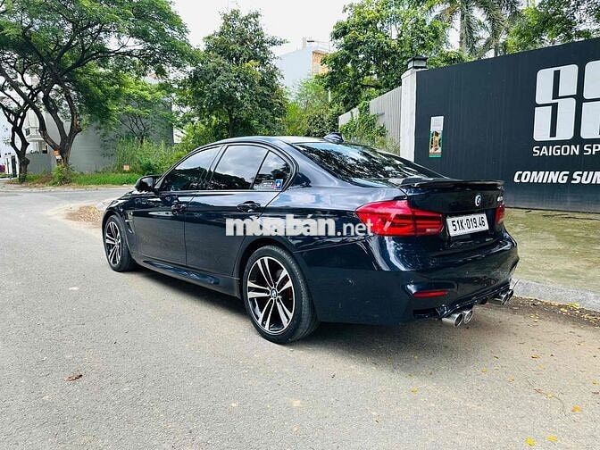 BMW 3 Series 2013 320i - 80000 km