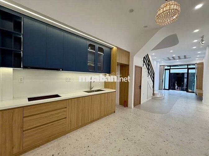 NHÀ ĐẸP MỚI XÂY, SÁT CHỢ TÂN HƯƠNG, HẺM XE HƠI NGUYỄN SÚY, 60M2, 3T.