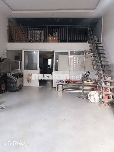 Nhà hướng Tây 6×17 .có điện 3 pha