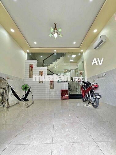 CHO THUÊ NHÀ TRỆT 2 LẦU MỚI ĐẸP- FULL NỘI THẤT - KHU VH TÂY  ĐÔ - TPCT