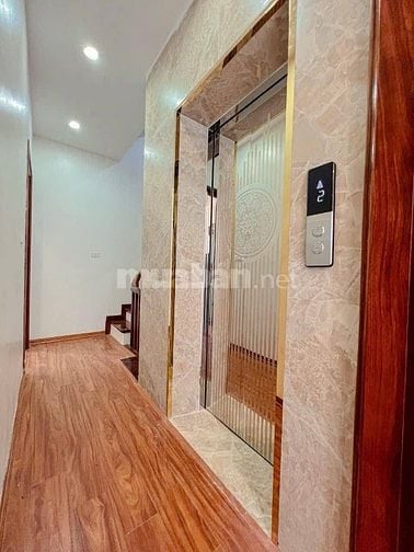Nhà Đẹp Thang Máy Trần Khát Chân, HBT 68m, 5 tầng, mt 4.7m, 13.5 tỷ