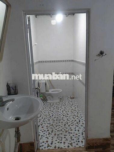 Nhà 2pn 2 máy lạnh KDC Hưng pHú 1