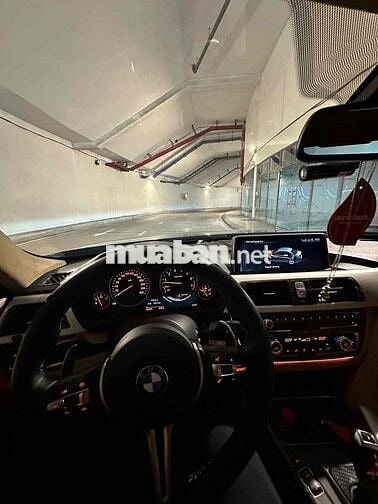 BMW 3 Series 2013 320i - 80000 km