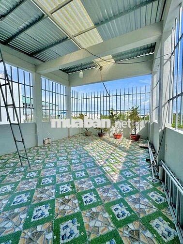 CHO THUÊ NHÀ TRỆT 2 LẦU MỚI ĐẸP- FULL NỘI THẤT - KHU VH TÂY  ĐÔ - TPCT
