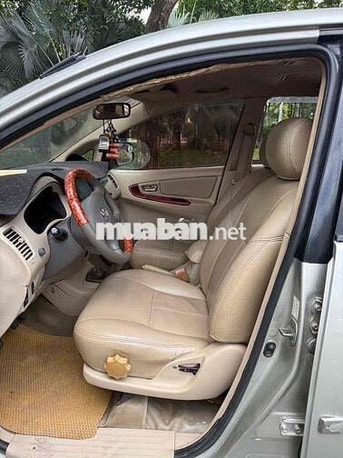 Toyota Innova 2006 G - 350000 km