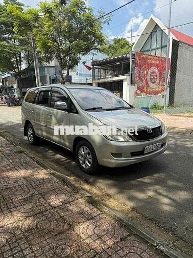 Toyota Innova 2006 G - 350000 km