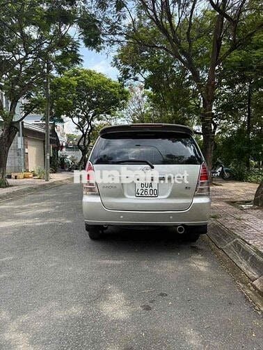 Toyota Innova 2006 G - 350000 km
