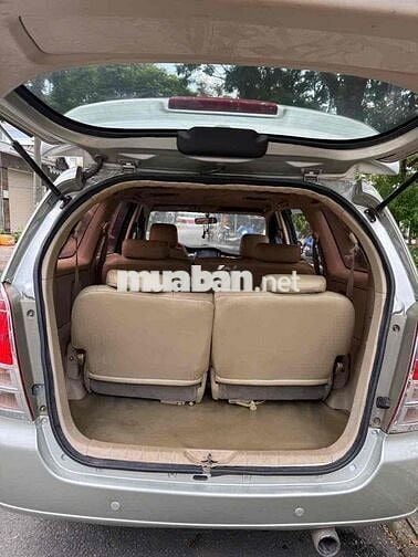 Toyota Innova 2006 G - 350000 km