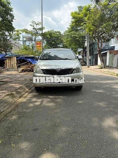 Toyota Innova 2006 G - 350000 km