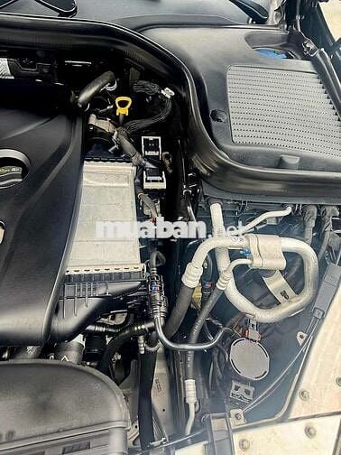 Bán Mercedes GLC300 4MT Cuối 2016