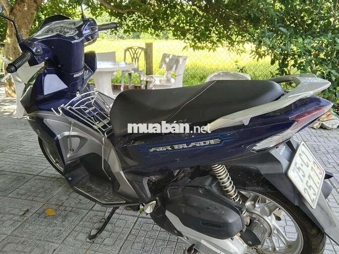Xe ab 2016 nhà đi cần bán lại(không phải cửa hàng)