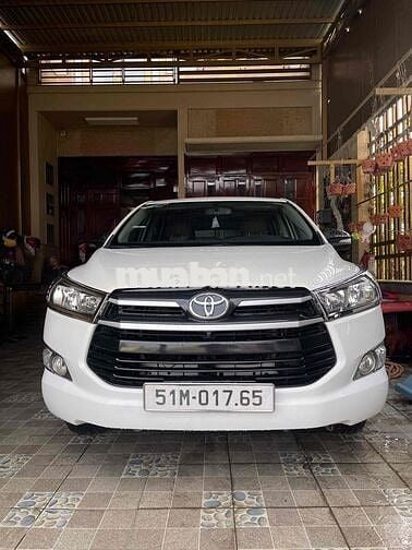 Toyota Innova 2019 2.0E - 90000 km