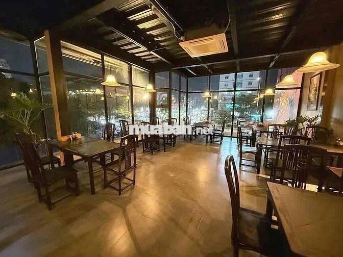 CHO THUÊ CĂN GÓC ĐƯỜNG VẠN KIẾP QUẬN BÌNH THẠNH NGANG 7M TRỐNG SUỐT