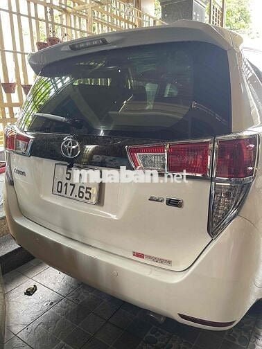 Toyota Innova 2019 2.0E - 90000 km