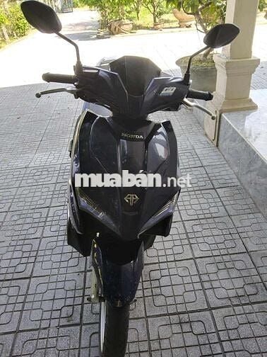 Xe ab 2016 nhà đi cần bán lại(không phải cửa hàng)