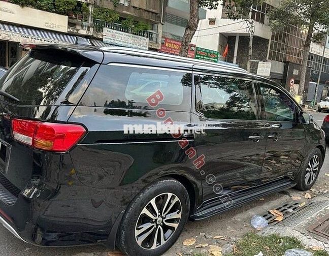 Kia Sedona 2016 - 499 Triệu