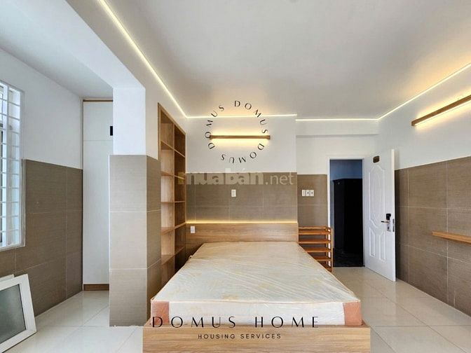 Hợp đồng thuê 2,4 tỷ, toà nhà ks 50c Trường Sơn ,DT:11x17m,kc :hầm 7L