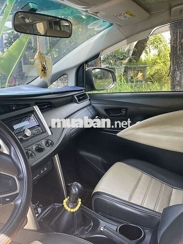 Toyota Innova 2017 2.0E - 153000 km