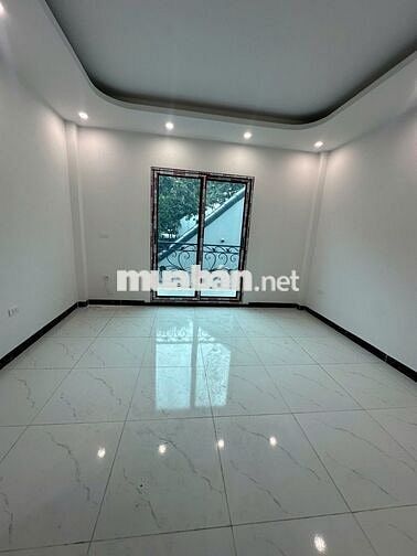 NHÀ 4T*53M2 NGAY TRỤC ĐƯỜNG CHÍNH-NGÕ NÔNG Ô TÔ ĐỖ,SÁT CHỢ-GIÁ 4,15 TỶ