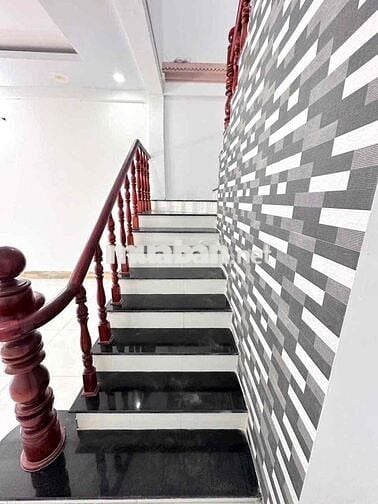 🌻CHO THUÊ NHÀ TRỆT LẦU MỚI KDC 586