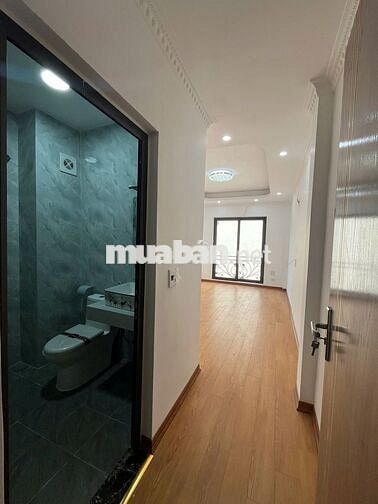 Nhà 5T*37m2 ngõ thông, ô tô đỗ cổng. Gần trường, chợ. Giá chỉ 3,35 tỷ