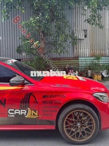 Mercedes-Benz C-Class C300 AMG 2017 – Màu đỏ