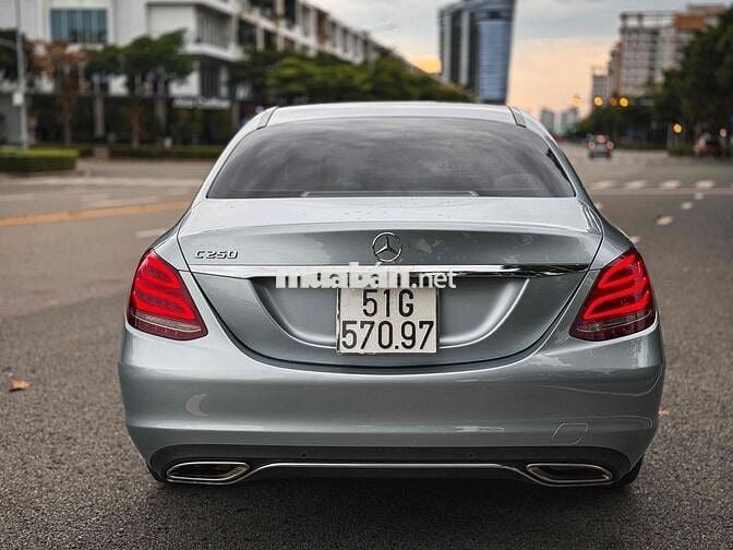 Mercedes C250 Exclusive date 2016