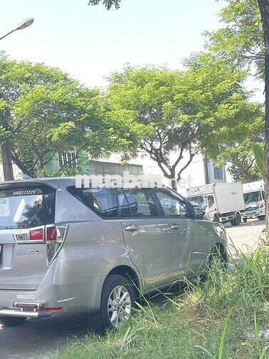 Toyota Innova 2017 2.0E - 153000 km