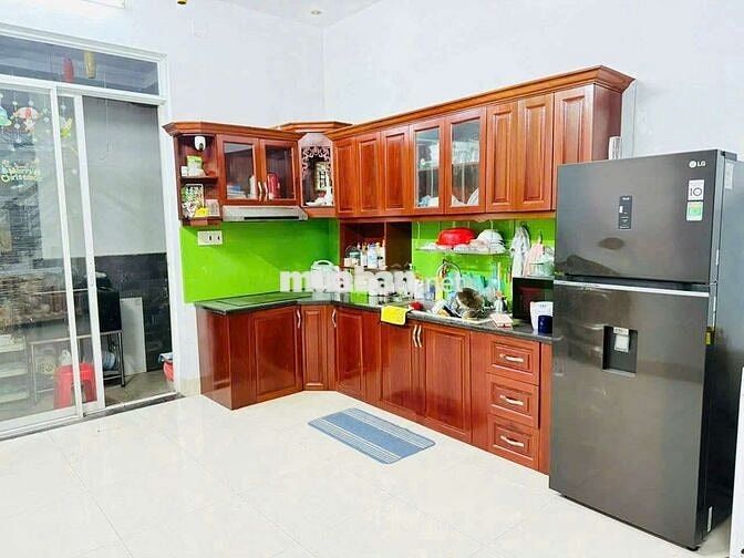 Cho thuê nhà quận 8- Mặt tiền Tạ Quang Bưu gần Bệnh Viên Q8 4x20 3 tấm