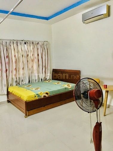 Cho thuê nhà ĐĐTNghi hẻm 2.5m(BG) Nguyễn Thông, P.9, Q.3 giá 13tr