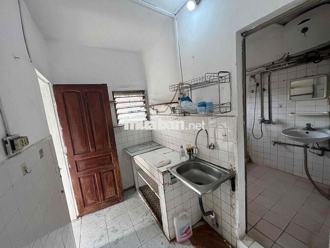 TT Thành Công, 80m, 2ngủ, Căn góc 3 thoáng, Ô tô tải đỗ, Sổ đỏ rộng