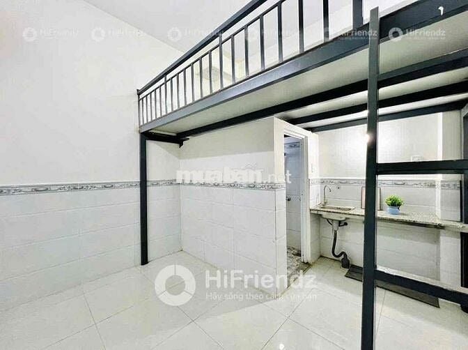 PHÒNG TRỌ SINH VIÊN GÁC CAO GIÁ RẺ CÁCH DH CÔNG THƯƠNG 3P ĐI XE