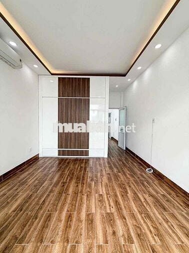 Chủ nhà cần bán gấp trong tháng này để về quê nên bán rẻ lại cho A/c