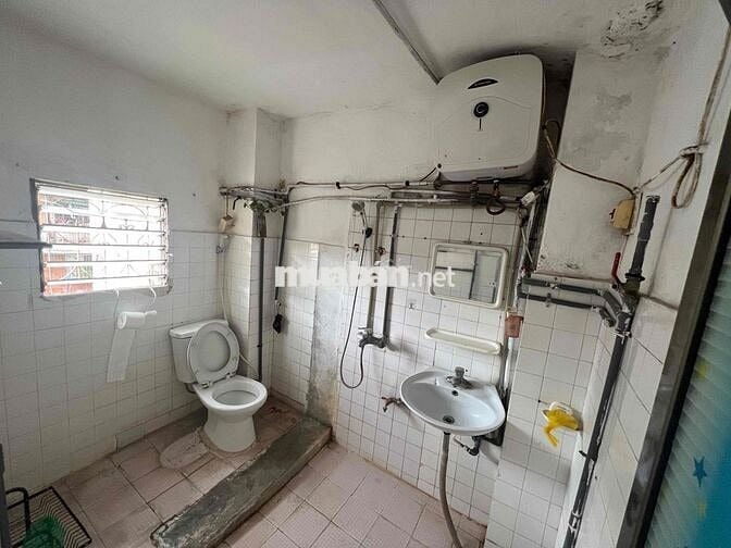 TT Thành Công, 80m, 2ngủ, Căn góc 3 thoáng, Ô tô tải đỗ, Sổ đỏ rộng