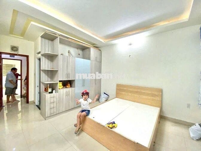 Hẻm 149/12 Trịnh Đình Trọng (4x18m) 4 Tấm (6PN 4WC) sân thượng