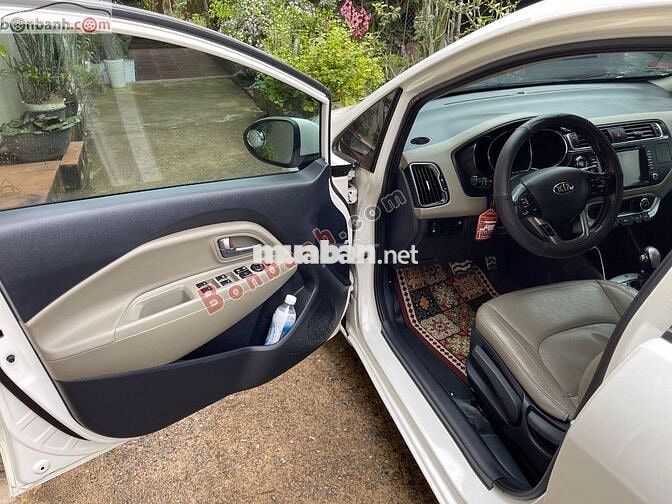 Kia Rio 1.4 AT 2015 – Giá chỉ 255 triệu