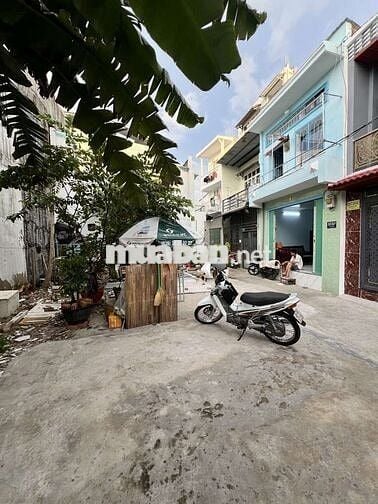 Quận 7, đất full thổ cư, hẻm 4m, kdc hiện hữu, gần trung tâm, 3.x tỷ