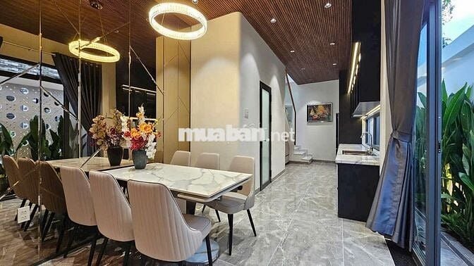 Bán nhà góc 2 mặt tiền xây mới gần đường Phạm Hữu Lầu Quận 7
