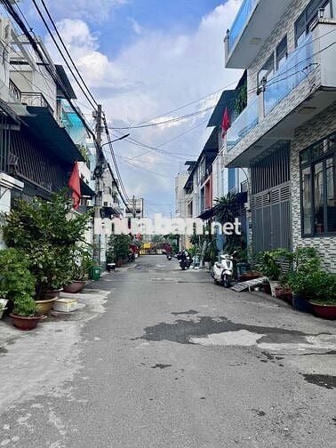 nhà đẹp hẻm xe tải gần mặt tiền tô ngọc vân quận 12 khu phân lô