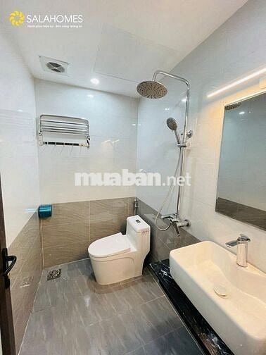 (HIẾM) CHO THUÊ CCMN CẦU GIẤY - THANG MÁY - FULL ĐỒ - 7TR